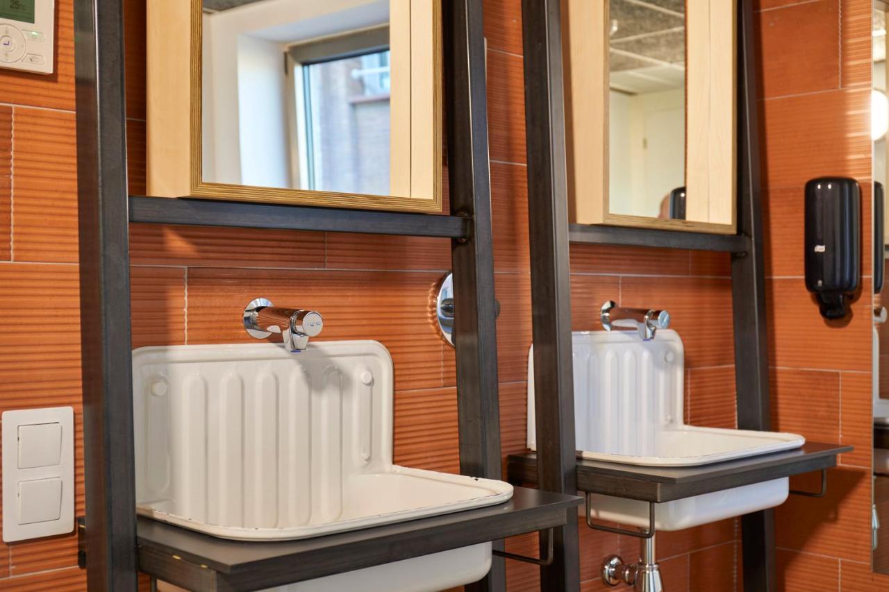 Quadruple Room with Private Bathroom,766783750:JPEG